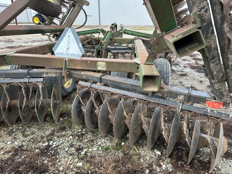 john-deere-630-image-20