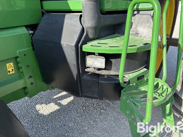 2000-john-deere-8310-image-12