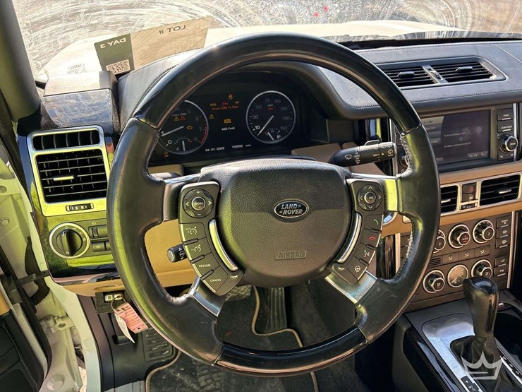 2012-range-rover-suv-image-14