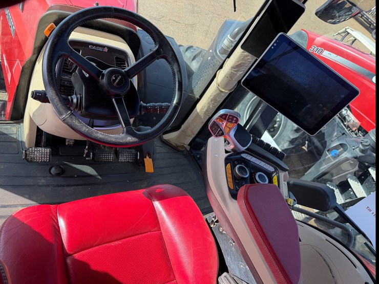 2020-case-ih-magnum-280-image-11