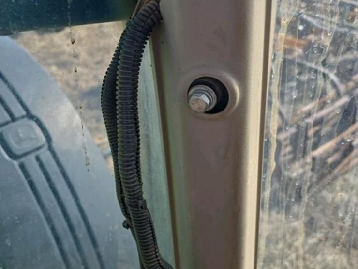 john-deere-8320-image-21