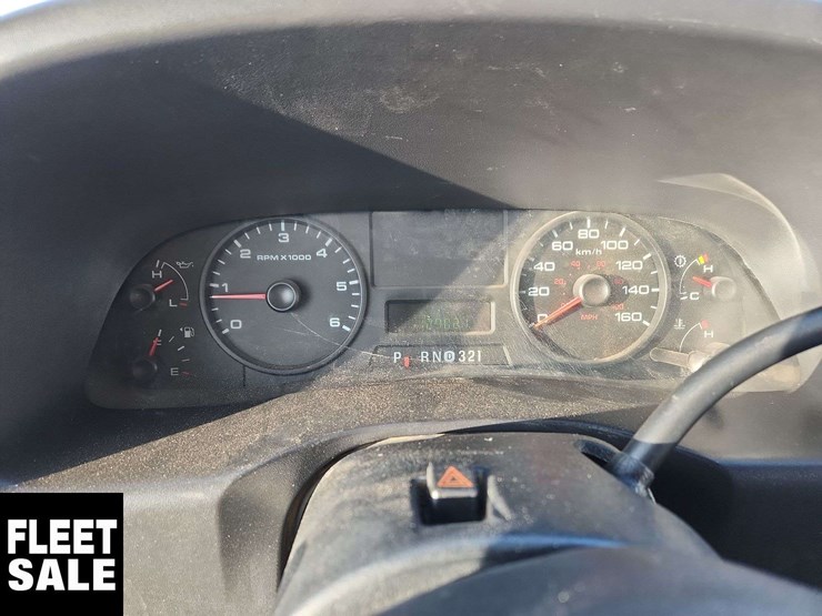 2005-ford-f550-image-17