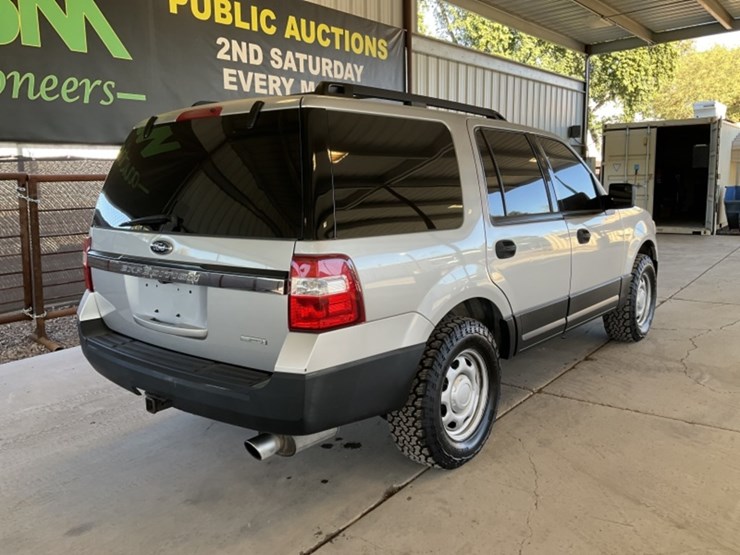 2015-ford-expedition-image-7