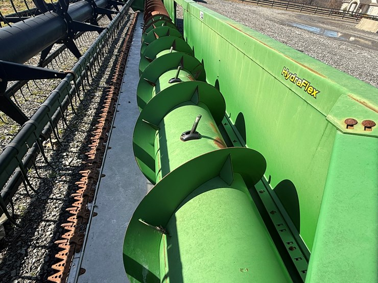 2008-john-deere-635f-image-17