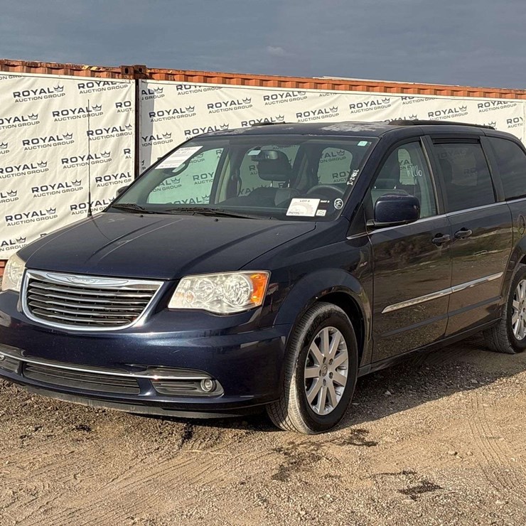 2015 CHRYSLER TOWN & COUNTRY
