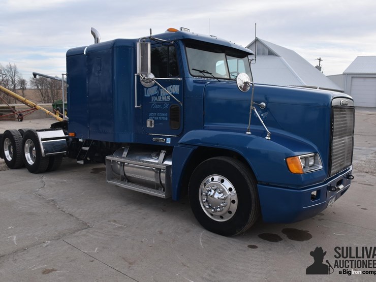 1998-freightliner-fld120-image-3