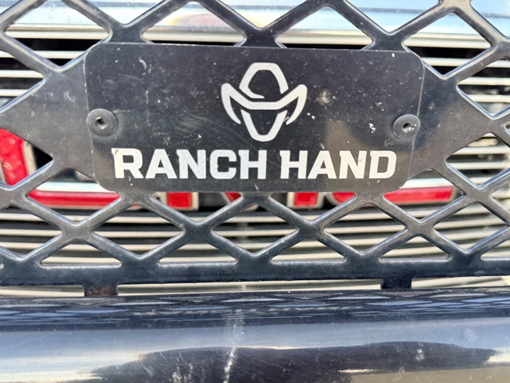 2006-gmc-3500-image-14