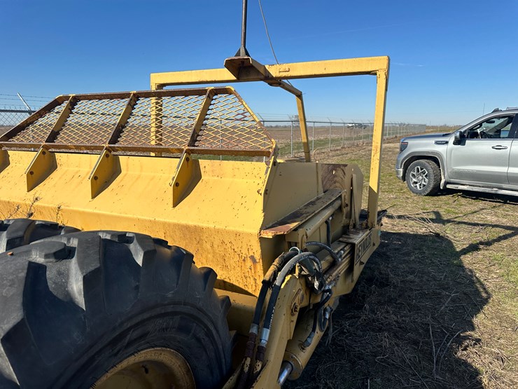 1999-reynolds-10c-image-18