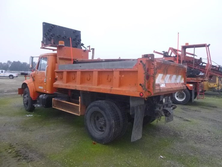 1999-international-4900-image-4