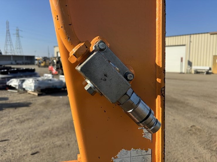 2016-mustang-800z-image-16