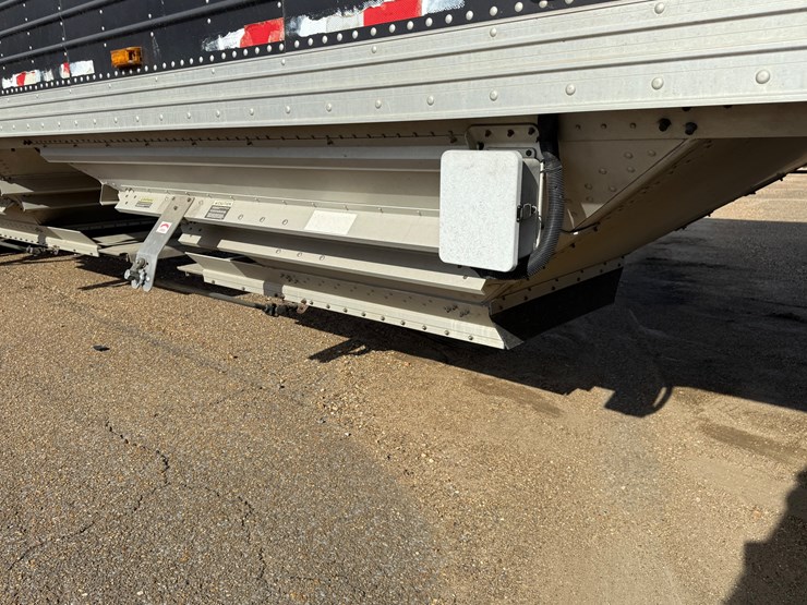 2005-timpte-hopper-bottom-image-11