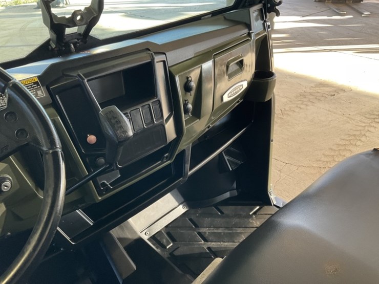2015-polaris-ranger-image-18