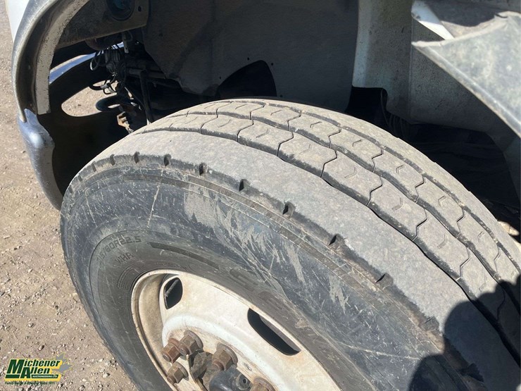 2017-international-workstar-7400-image-9