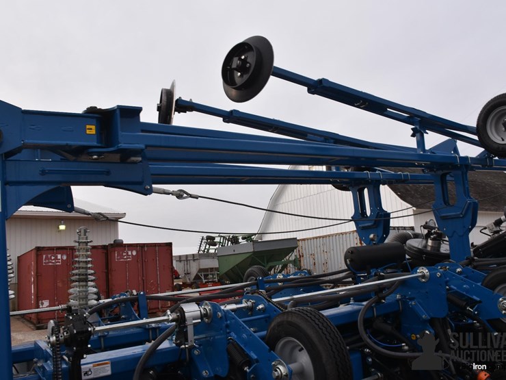 2023-kinze-4905-image-17