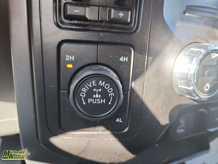 2021-ford-f150-image-23