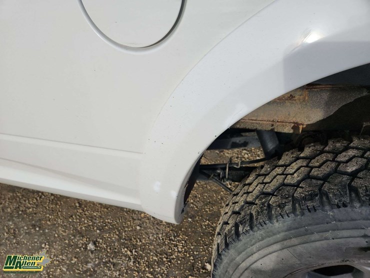 2017-dodge-2500-image-41