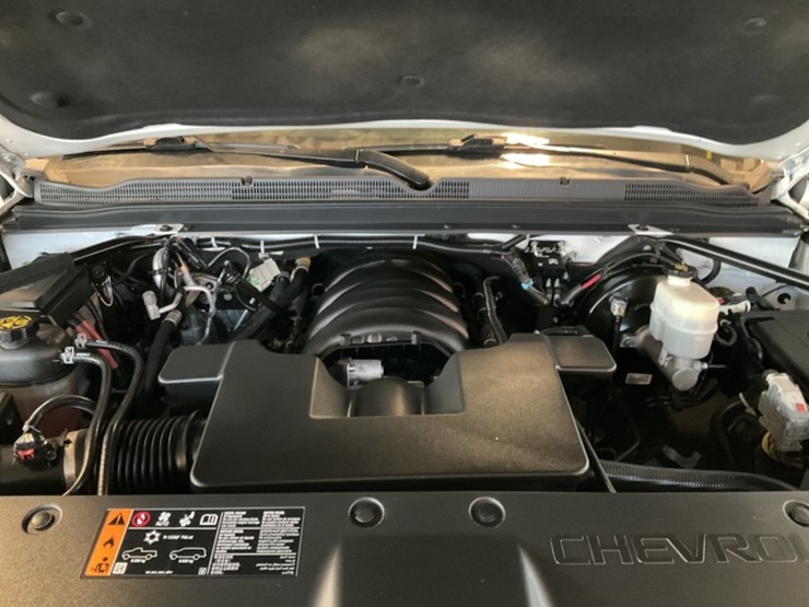 2020-chevrolet-tahoe-image-10