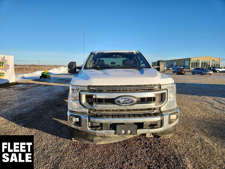2021-ford-f350-image-9
