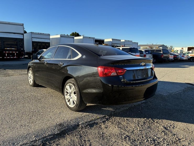 2018-chevrolet-impala-sedan-image-4