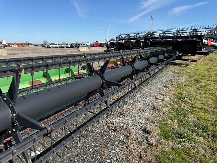 2008-john-deere-635f-image-7