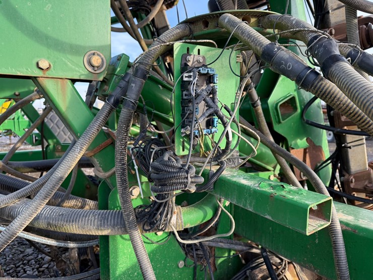 john-deere-1890-image-27