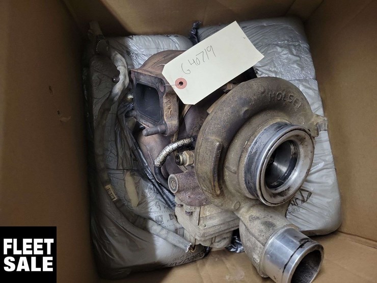 2009-dodge-3500-image-2