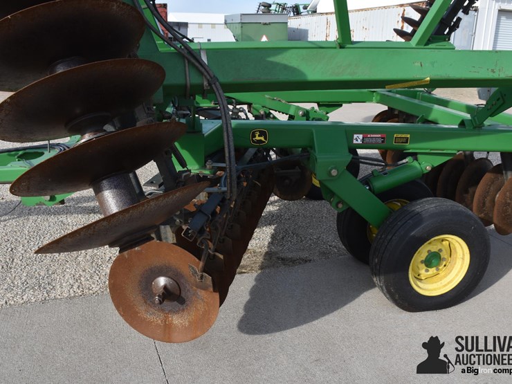 john-deere-637-image-16