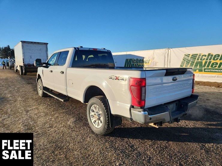 2021-ford-f350-image-3