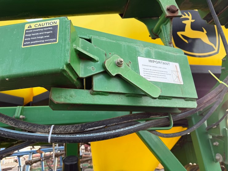 john-deere-1890-image-105