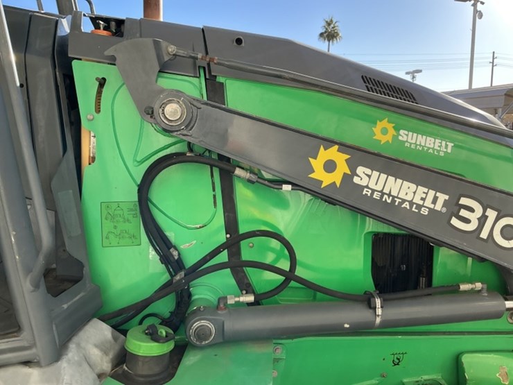 2019-deere-310l-ep-image-13