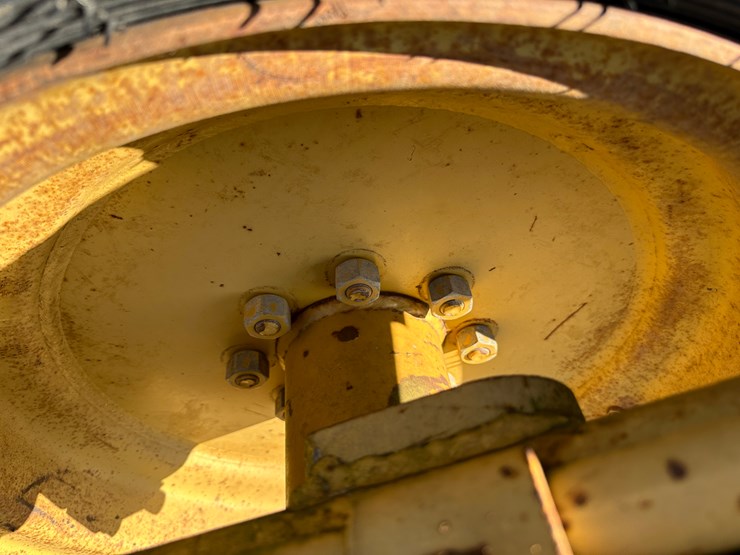 1999-reynolds-10c-image-7