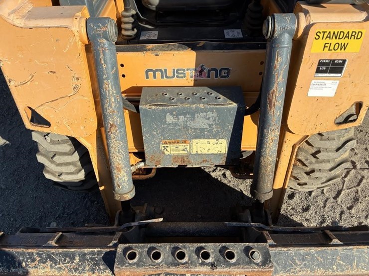 2018-manitou-1050r-image-8