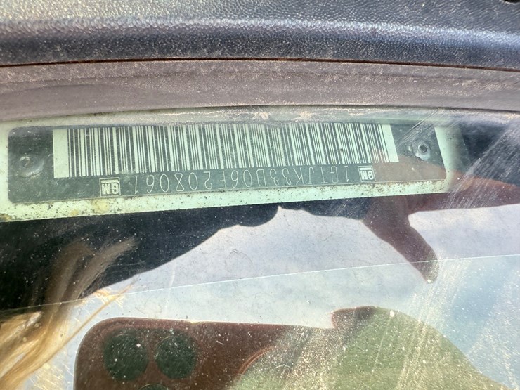 2006-gmc-3500-image-24