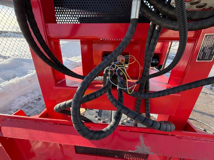 2025-skid-steer-tree-scissors-image-15