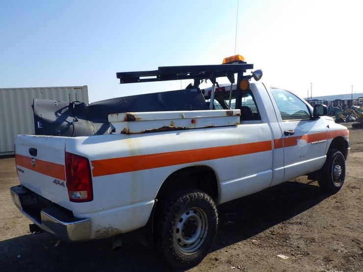 2005-dodge-ram-2500-image-3