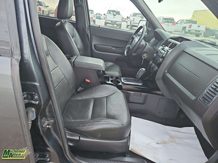 2008-ford-escape-image-18
