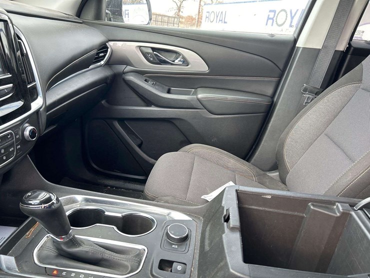 2018-chevrolet-traverse-image-19