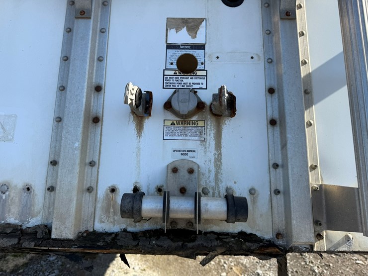 2011-merritt-42-image-35