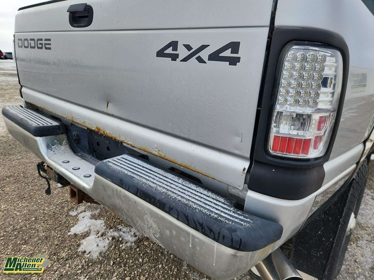 2002-dodge-ram-2500-image-32