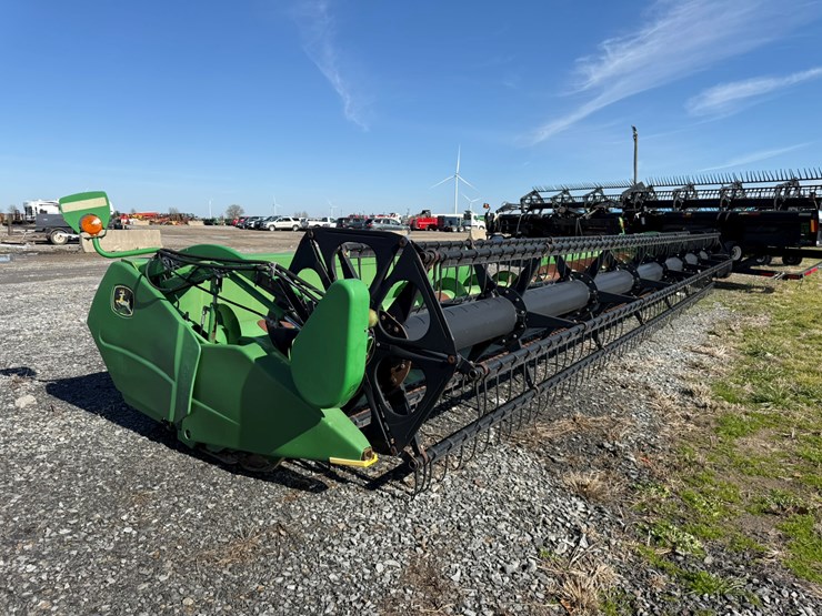 2008-john-deere-635f-image-3