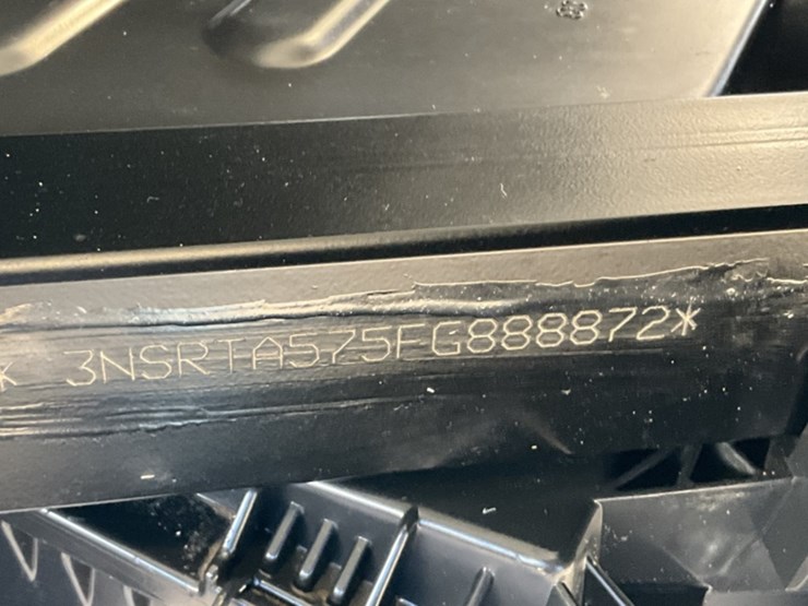 2015-polaris-ranger-image-12