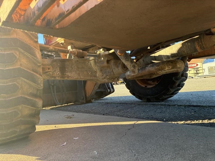 2016-case-570n-ep-image-14