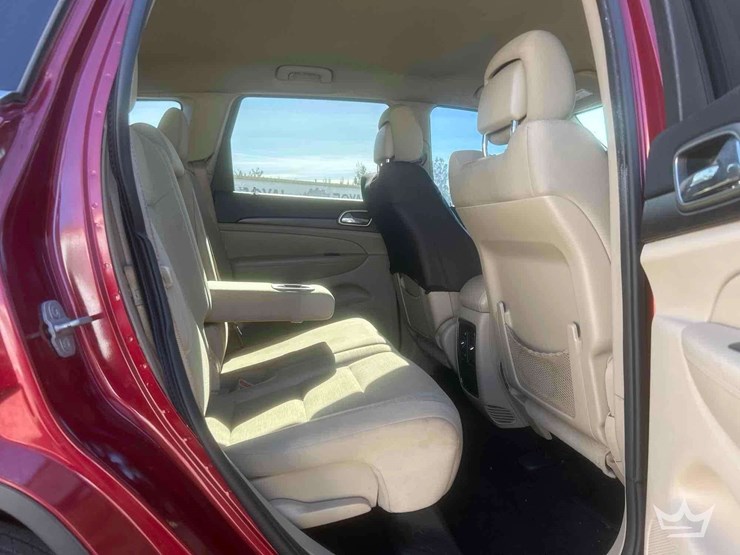 2014-jeep-grand-cherokee-image-23