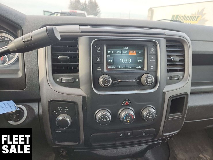 2018-dodge-1500-image-21