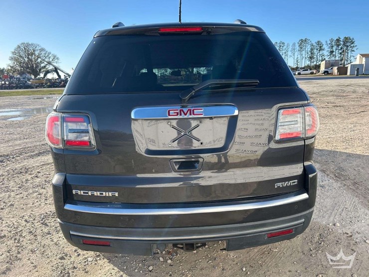 2016-gmc-acadia-image-26