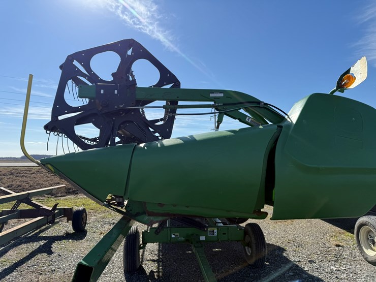 john-deere-630d-image-21