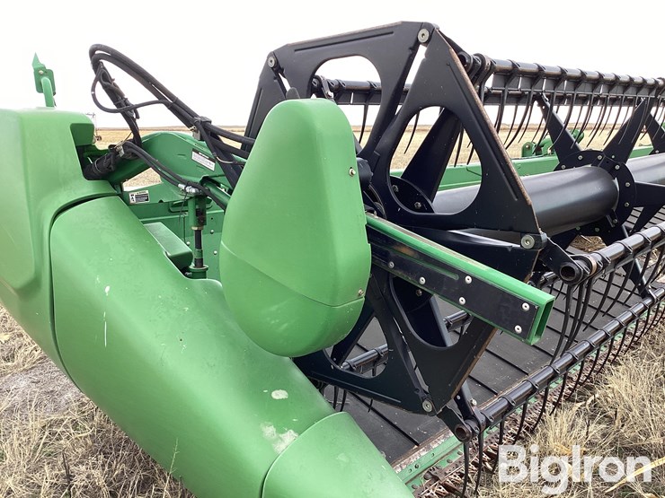 2009-john-deere-630d-image-11