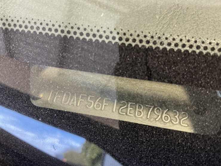 2002-ford-f550-image-15