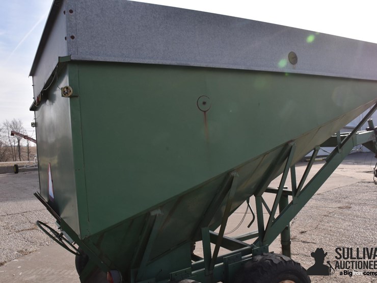 grasshopper-gooseneck-t/a-gravity-wagon-image-19