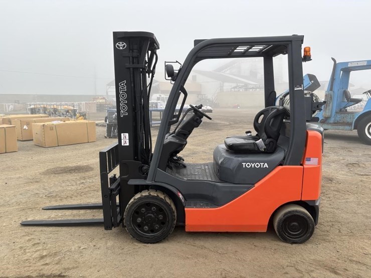 2008-toyota-8fgcu20-image-5